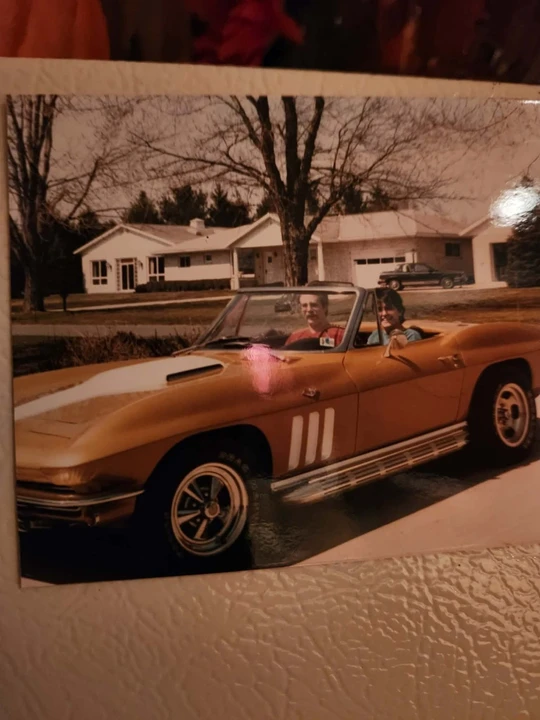 1966 Chevrolet Corvette C2 - Image 25 of 31