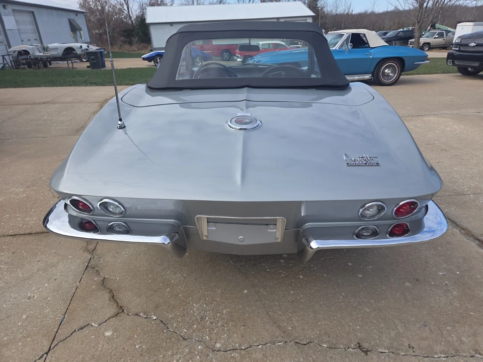1966 Chevrolet Corvette C2 - Image 13 of 21