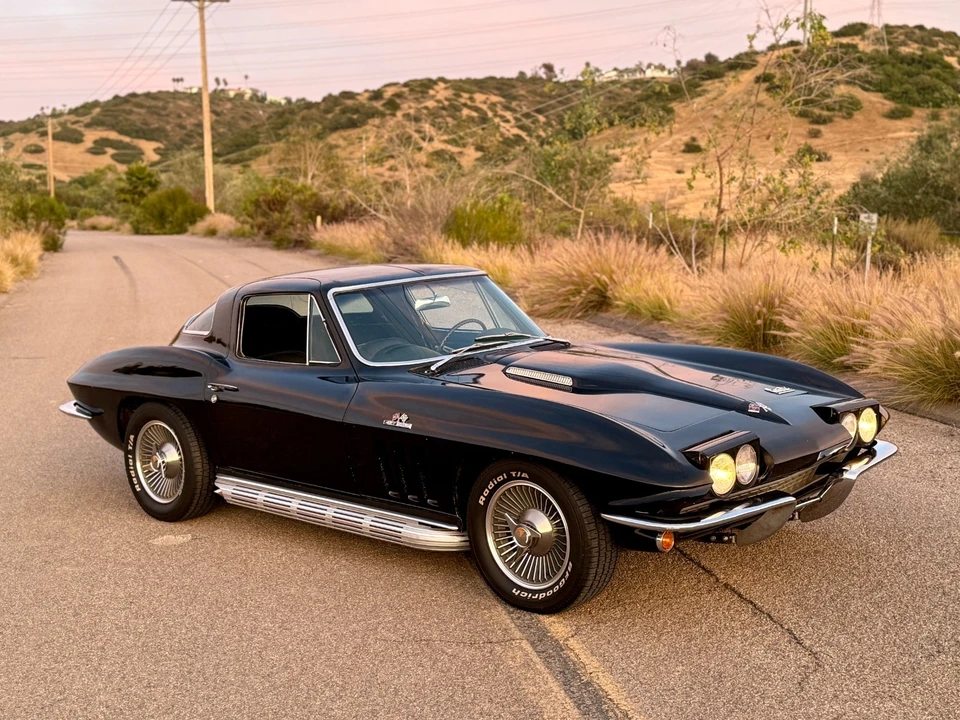 1966 Chevrolet Corvette C2 - Image 6 of 31