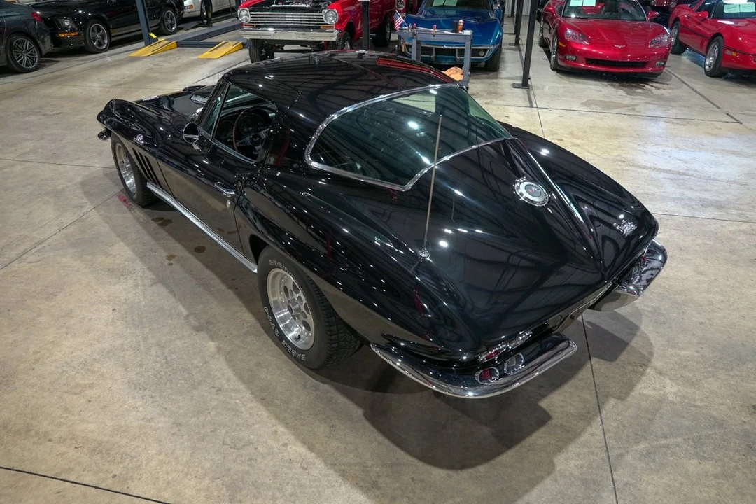 1966 Chevrolet Corvette C2 - Image 16 of 31