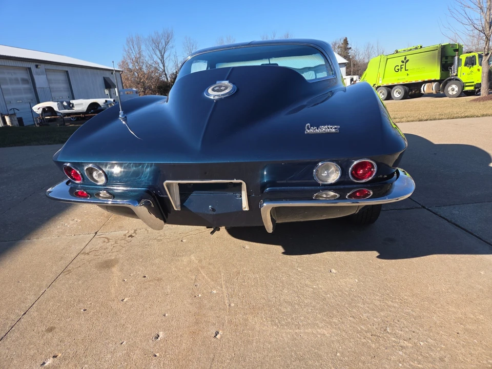 1966 Chevrolet Corvette C2 - Image 15 of 21