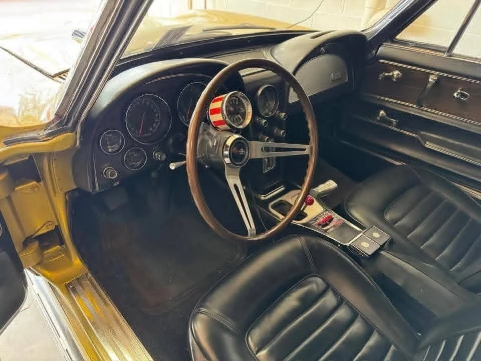 1966 Chevrolet Corvette C2 - Image 27 of 31
