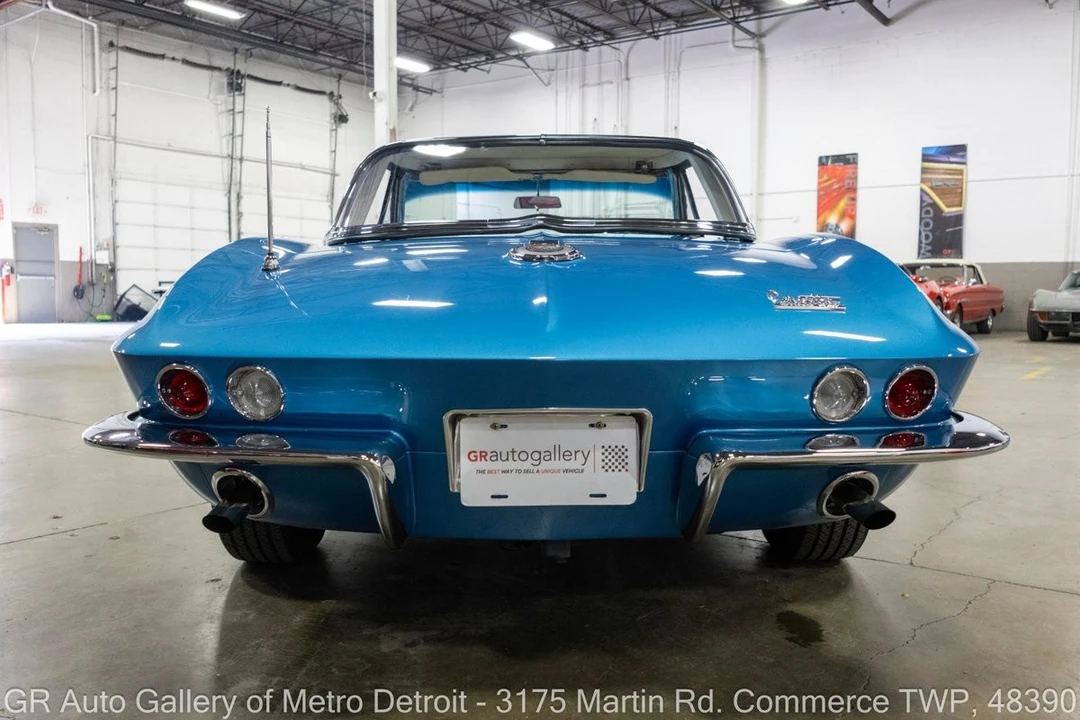 1966 Chevrolet Corvette C2 - Image 6 of 31