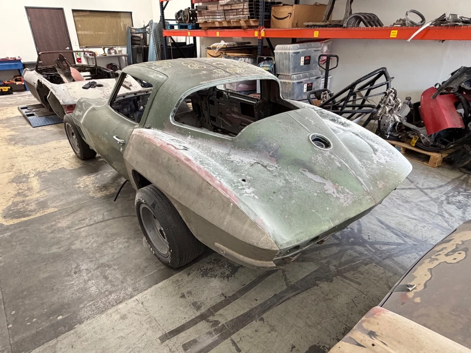 1965 Chevrolet Corvette C2 - Image 5 of 5