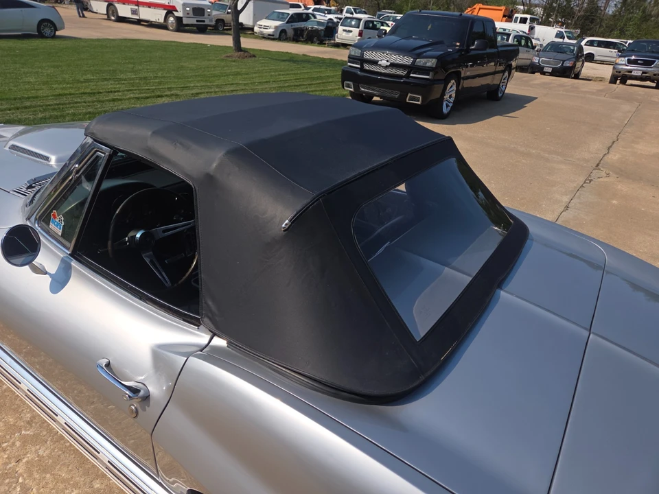 1966 Chevrolet Corvette C2 - Image 14 of 21