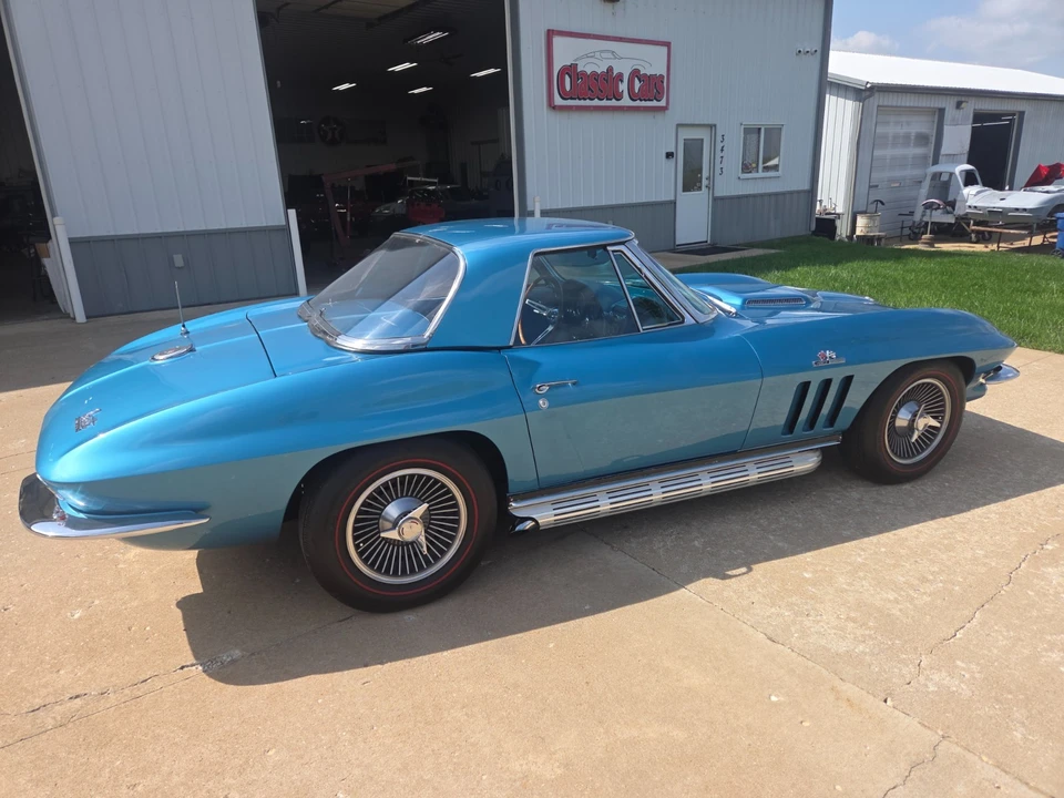 1966 Chevrolet Corvette C2 - Image 5 of 21