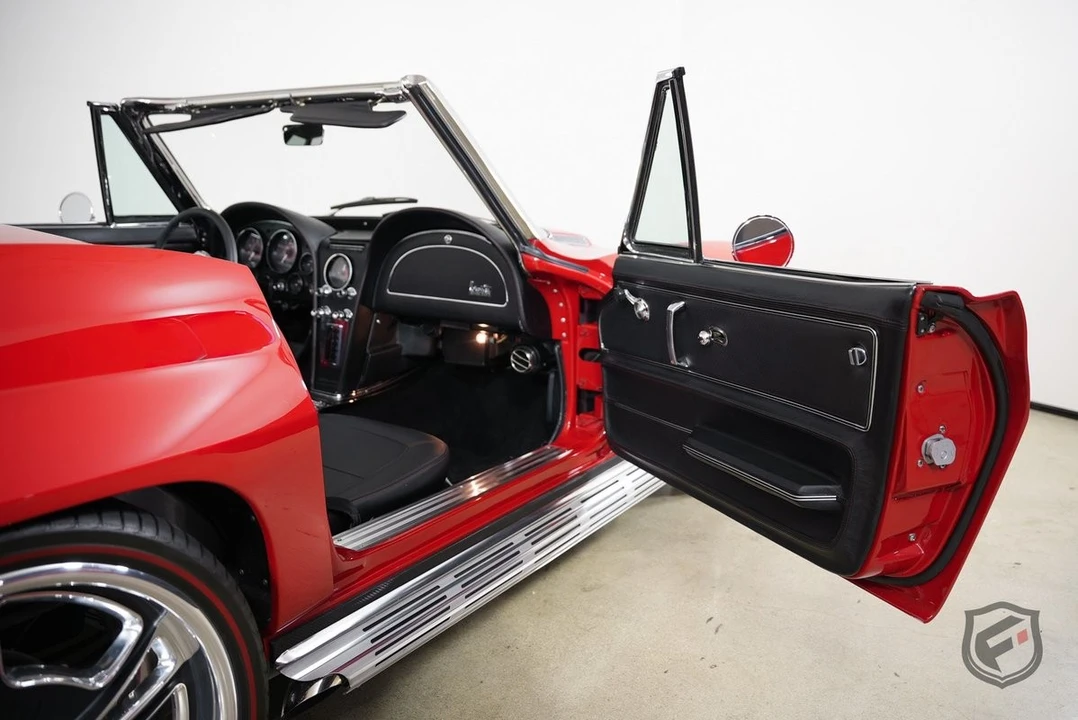 1966 Chevrolet Corvette C2 - Image 21 of 31