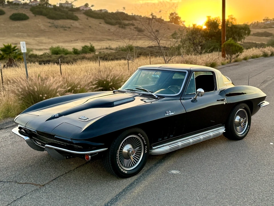 1966 Chevrolet Corvette C2 - Image 8 of 31