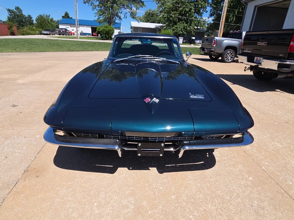 1966 Chevrolet Corvette C2 - Image 4 of 31