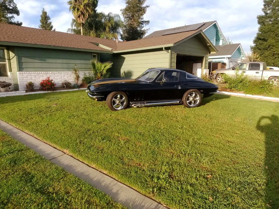 1966 Chevrolet Corvette C2 - Image 17 of 31