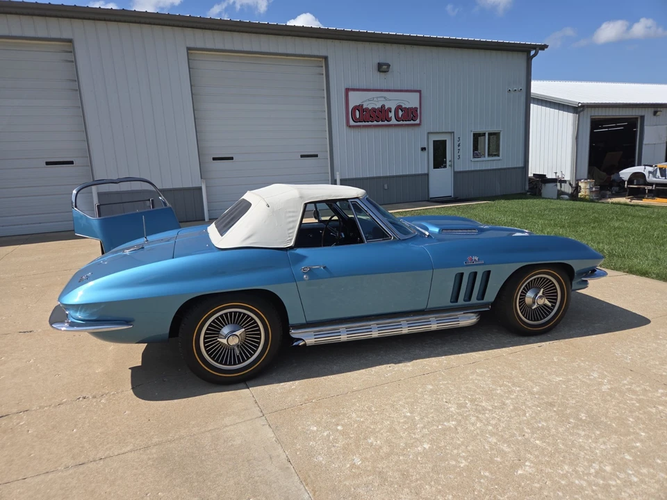 1966 Chevrolet Corvette C2 - Image 11 of 31