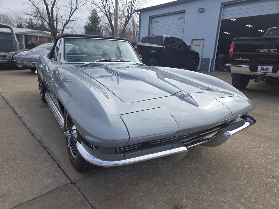 1966 Chevrolet Corvette C2 - Image 5 of 21