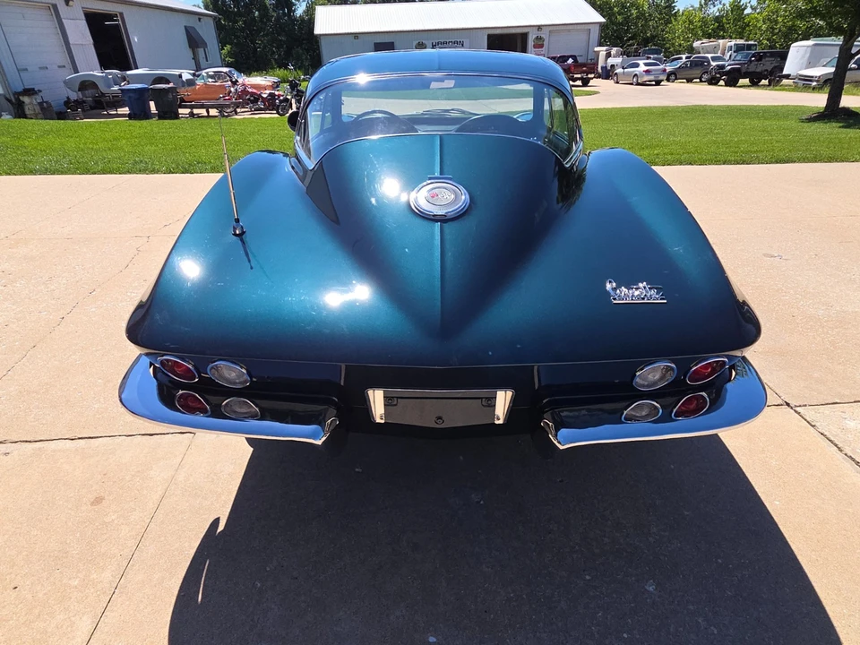 1966 Chevrolet Corvette C2 - Image 11 of 31