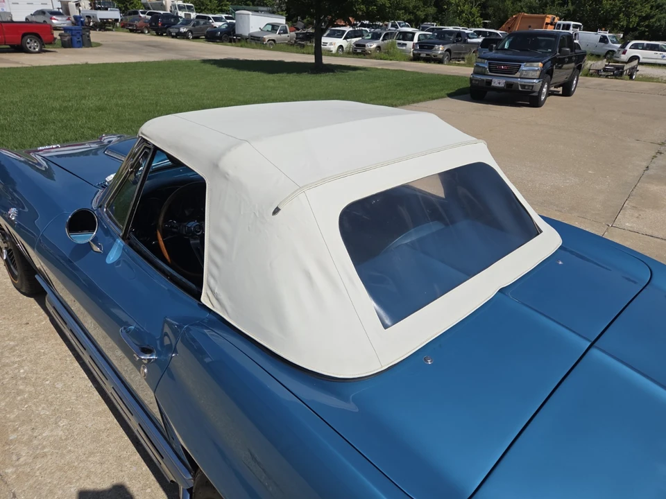 1966 Chevrolet Corvette C2 - Image 12 of 31