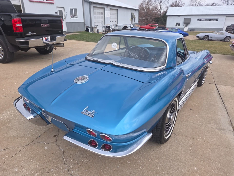 1966 Chevrolet Corvette C2 - Image 11 of 31