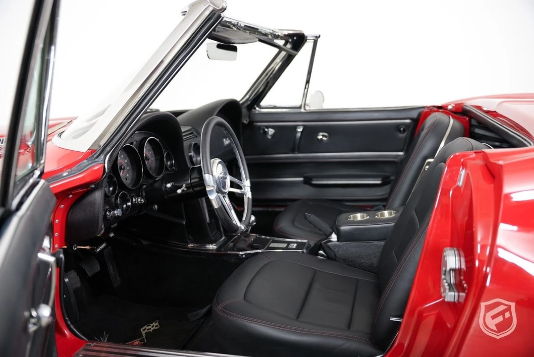 1966 Chevrolet Corvette C2 - Image 15 of 31