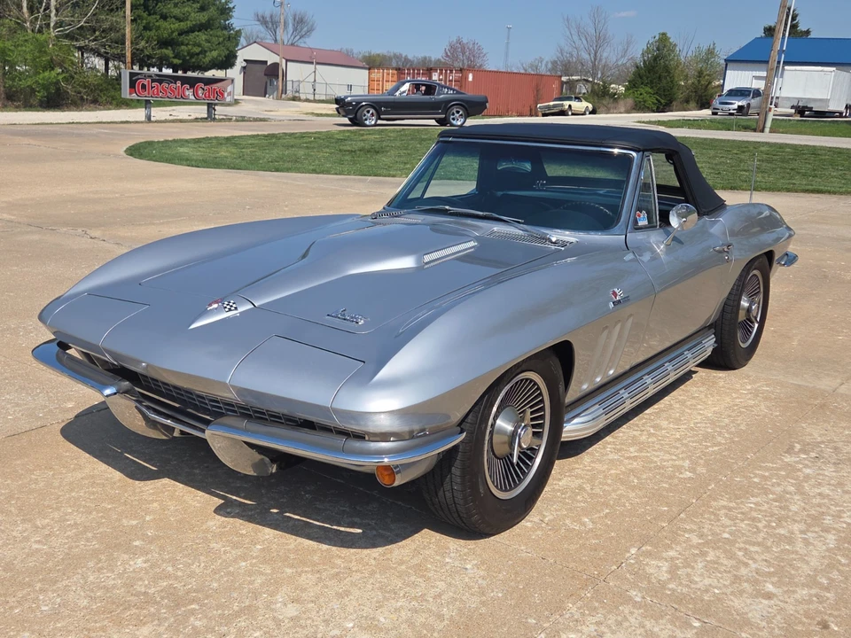 1966 Chevrolet Corvette C2 - Image 2 of 21