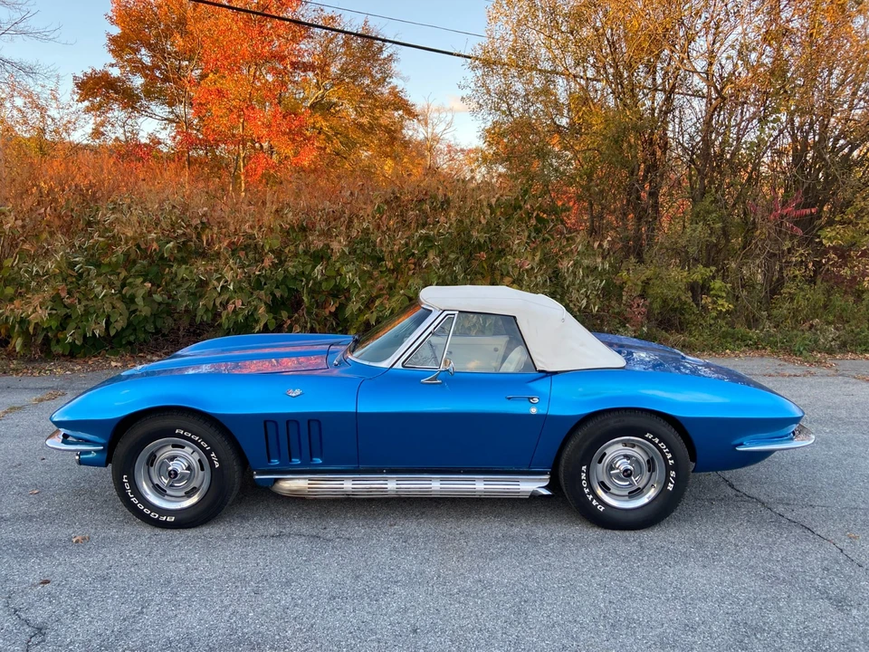 1966 Chevrolet Corvette C2 - Image 14 of 21