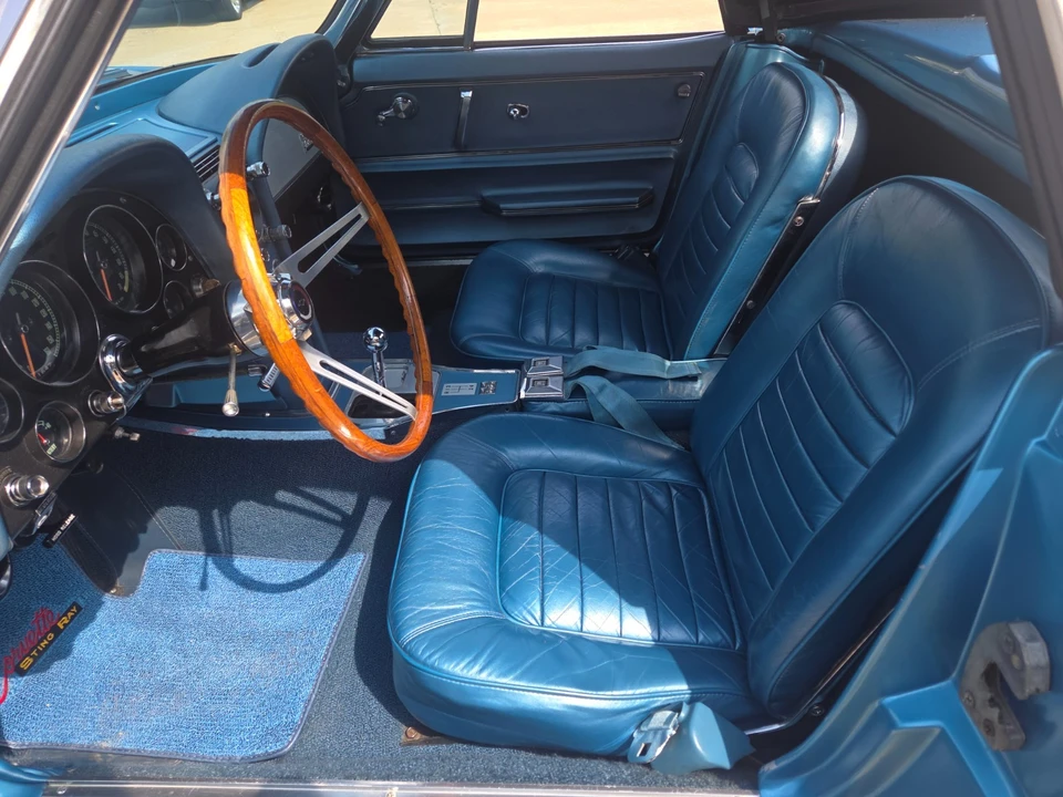 1966 Chevrolet Corvette C2 - Image 16 of 21
