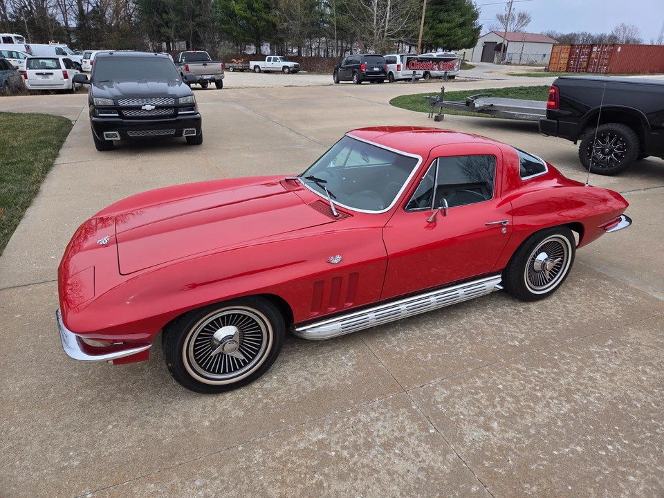 1966 Chevrolet Corvette C2 - Image 2 of 21