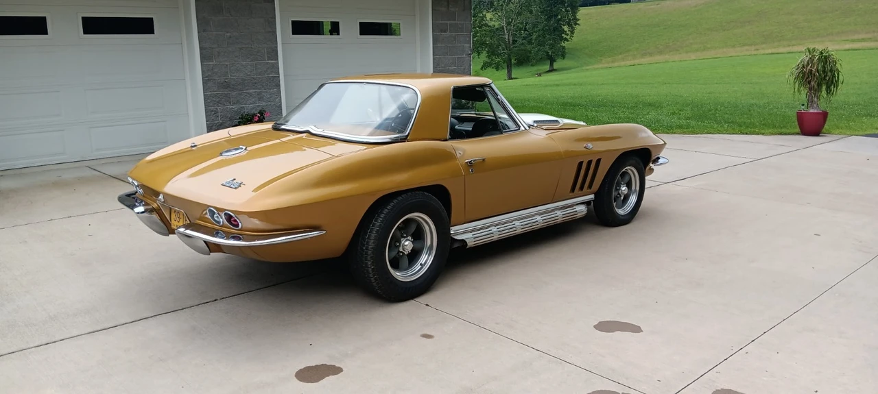 1966 Chevrolet Corvette C2 - Image 7 of 31