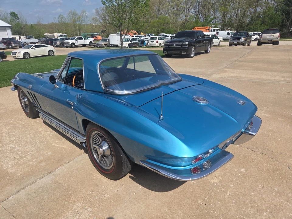 1966 Chevrolet Corvette C2 - Image 6 of 21