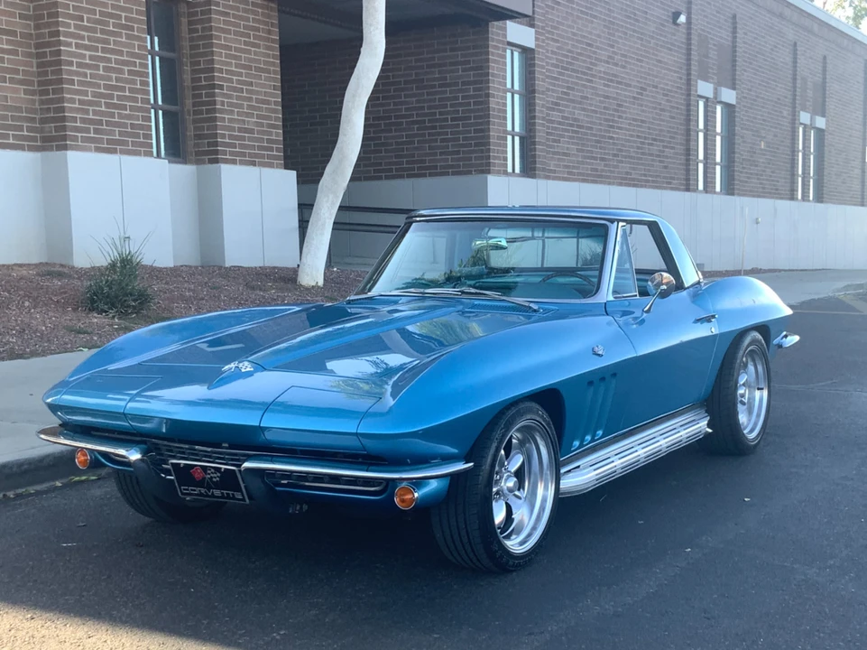 1966 Chevrolet Corvette C2 - Image 20 of 30