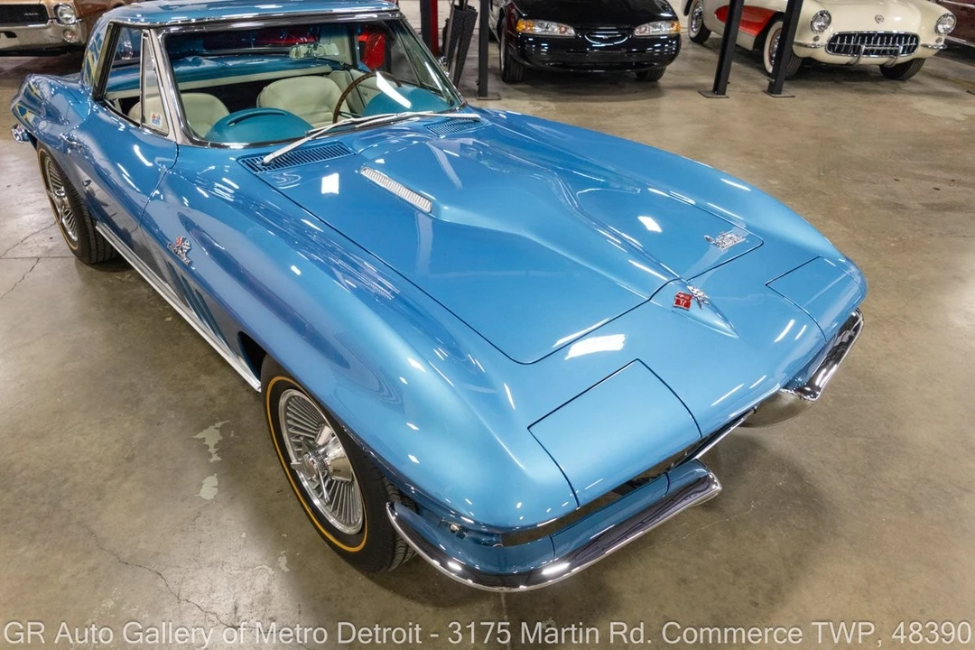 1966 Chevrolet Corvette C2 - Image 13 of 31