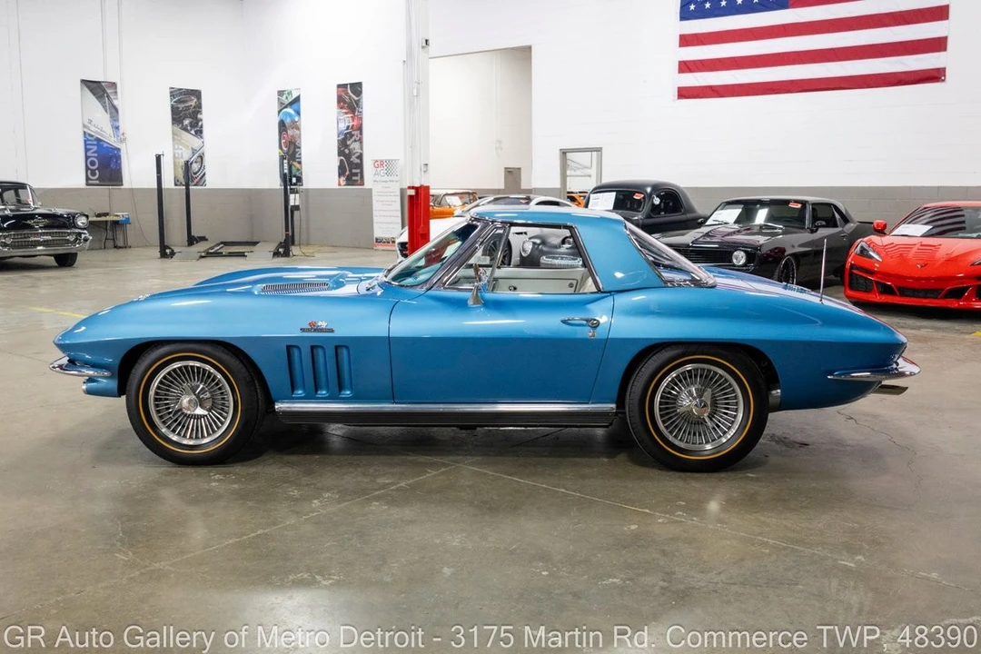 1966 Chevrolet Corvette C2 - Image 3 of 31