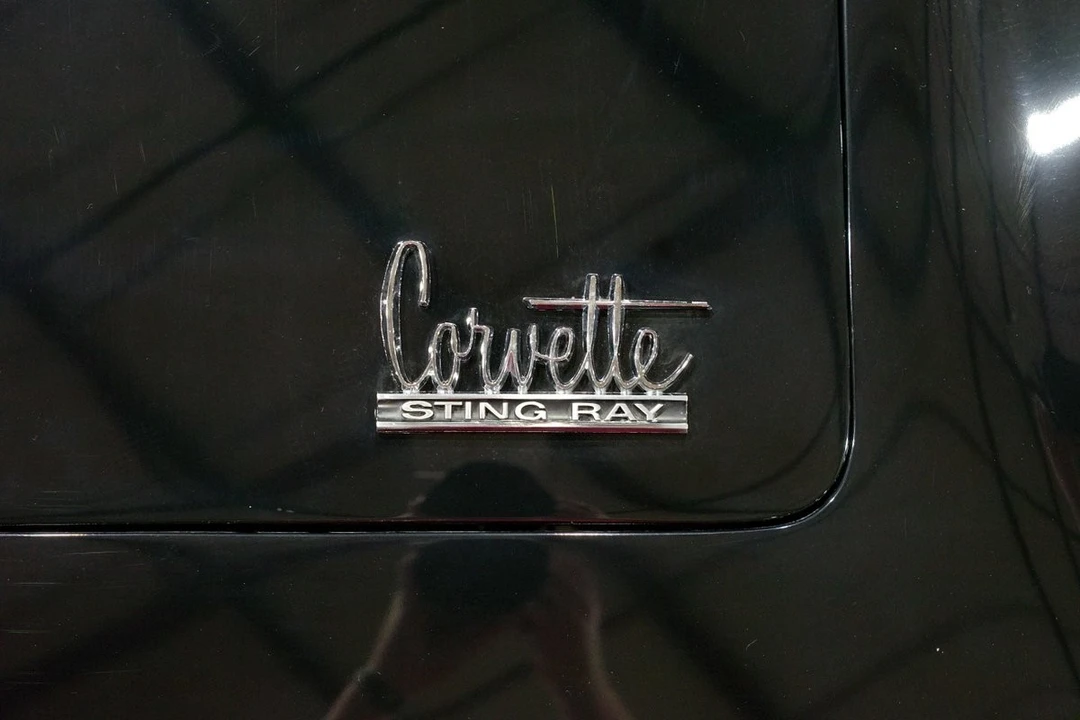 1966 Chevrolet Corvette C2 - Image 22 of 31