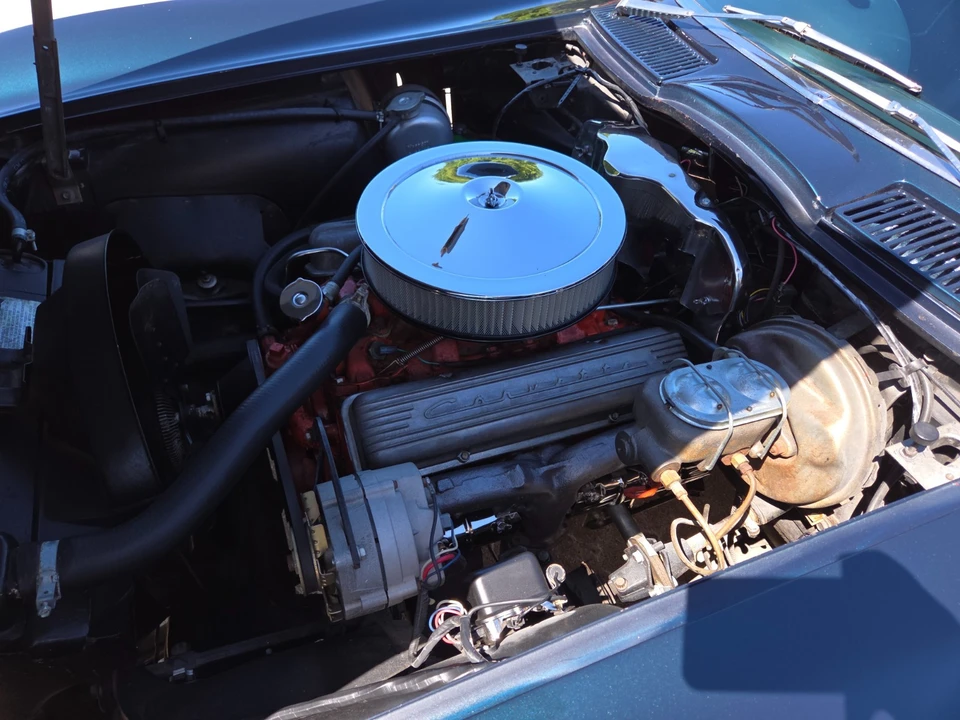 1966 Chevrolet Corvette C2 - Image 23 of 31