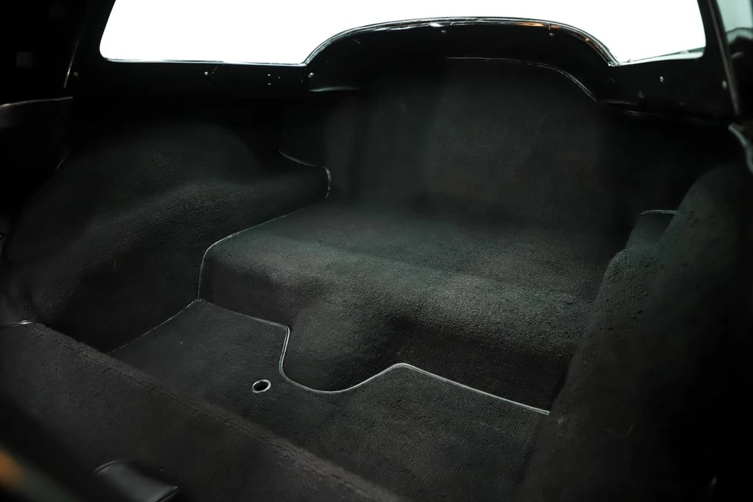1966 Chevrolet Corvette C2 - Image 15 of 31