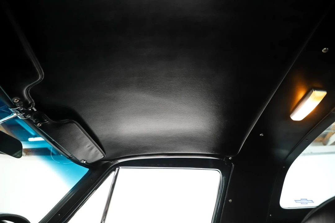 1966 Chevrolet Corvette C2 - Image 29 of 31
