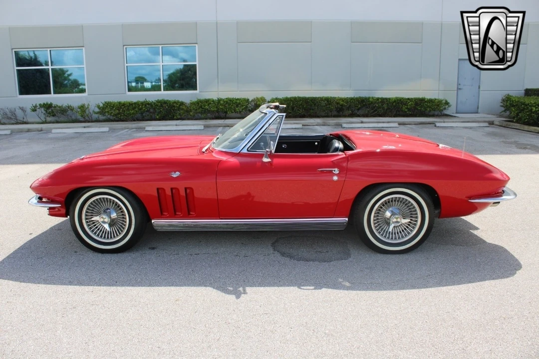1966 Chevrolet Corvette C2 - Image 7 of 12