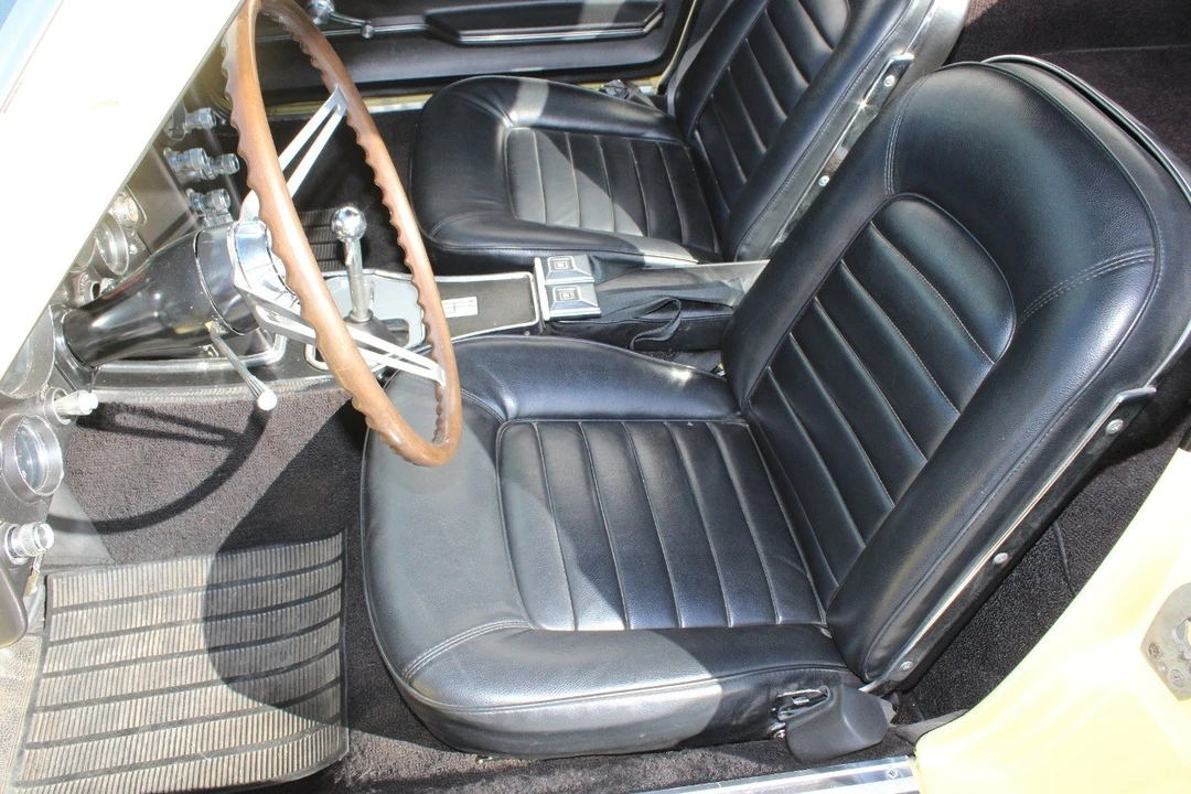 1966 Chevrolet Corvette C2 - Image 19 of 21