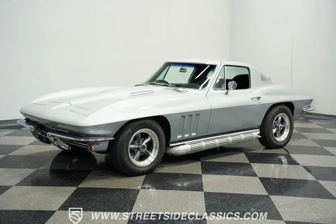1966 Chevrolet Corvette C2 - Image 6 of 12