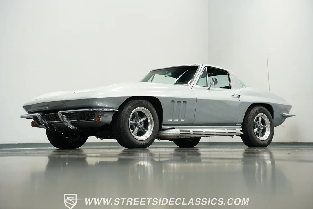 1966 Chevrolet Corvette C2 - Image 21 of 21