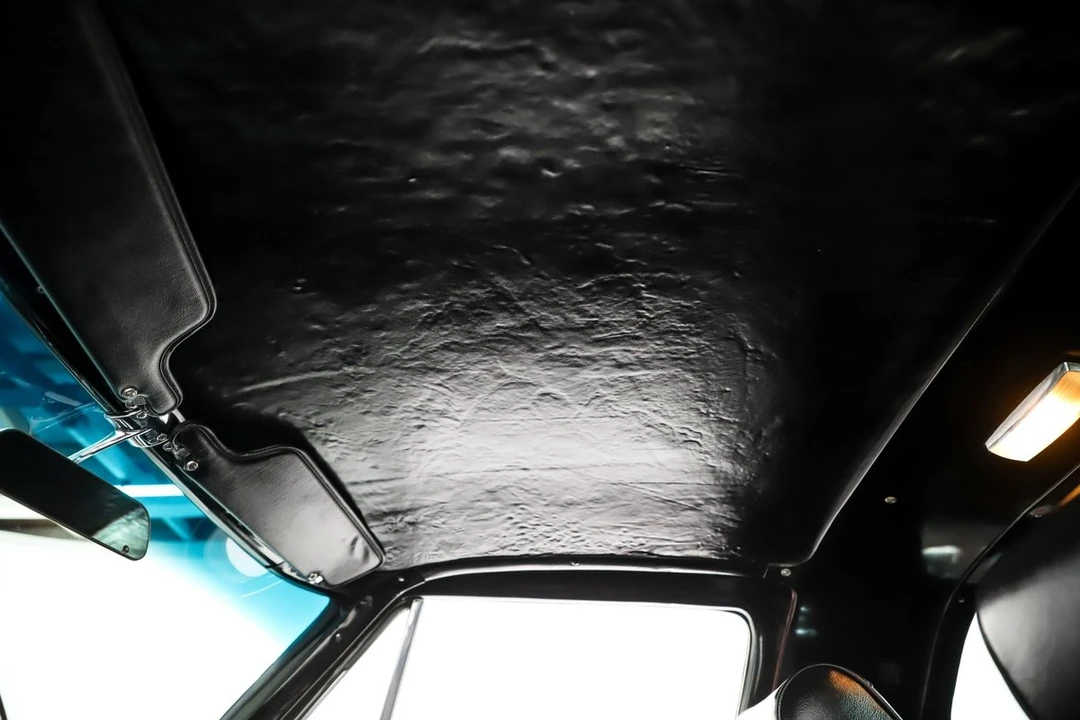 1966 Chevrolet Corvette C2 - Image 31 of 31