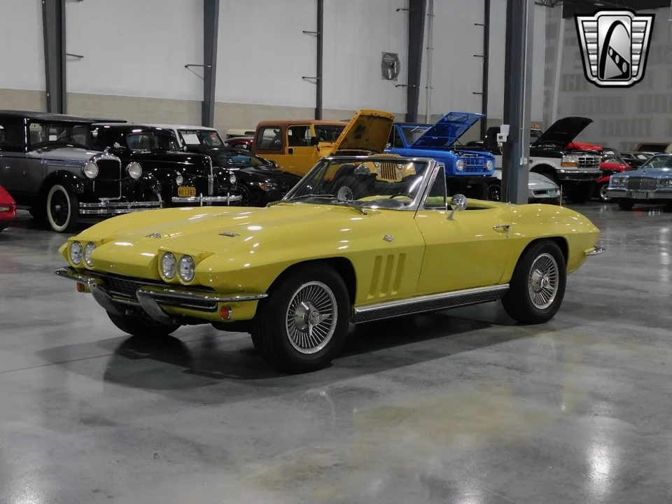 1966 Chevrolet Corvette C2 - Image 3 of 12