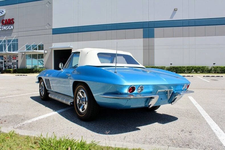 1966 Chevrolet Corvette C2 - Image 13 of 21