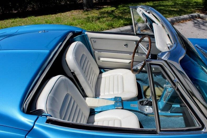 1966 Chevrolet Corvette C2 - Image 24 of 31