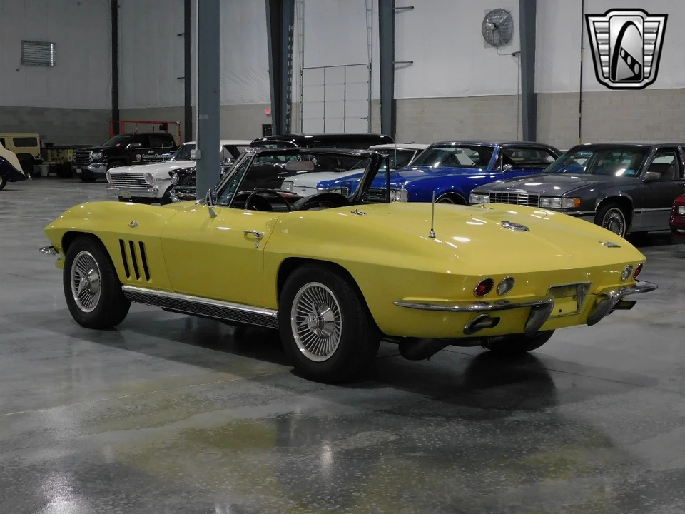 1966 Chevrolet Corvette C2 - Image 4 of 12