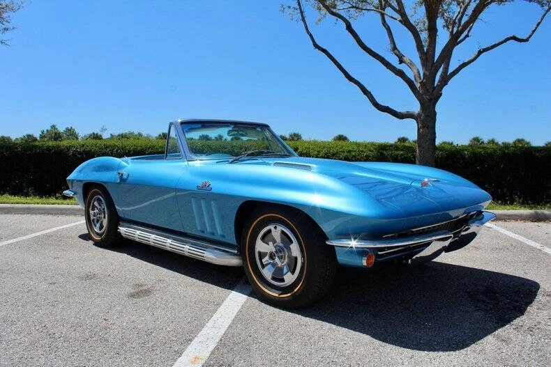 1966 Chevrolet Corvette C2 - Image 20 of 21