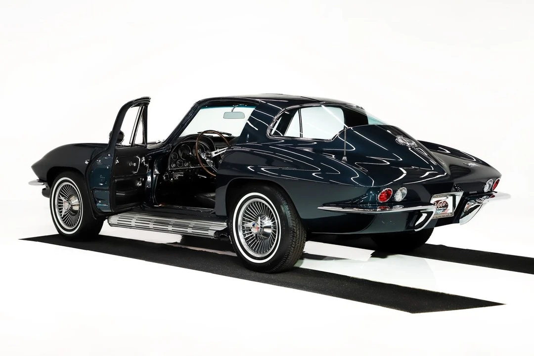 1966 Chevrolet Corvette C2 - Image 31 of 31