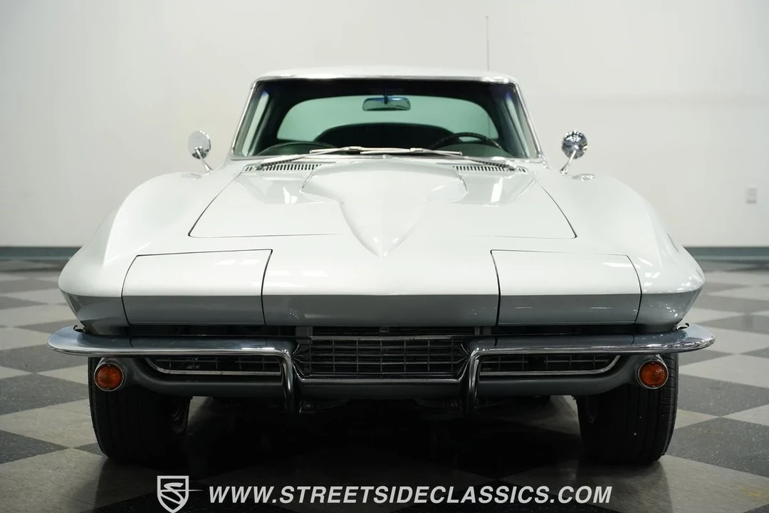 1966 Chevrolet Corvette C2 - Image 18 of 21
