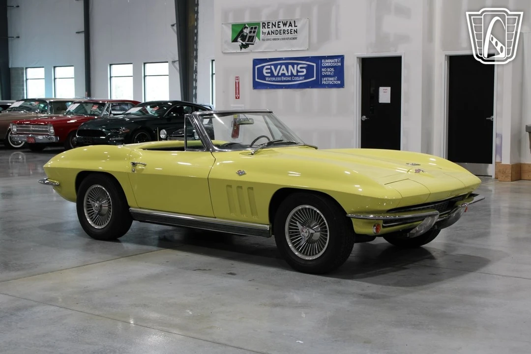1966 Chevrolet Corvette C2 - Image 6 of 12