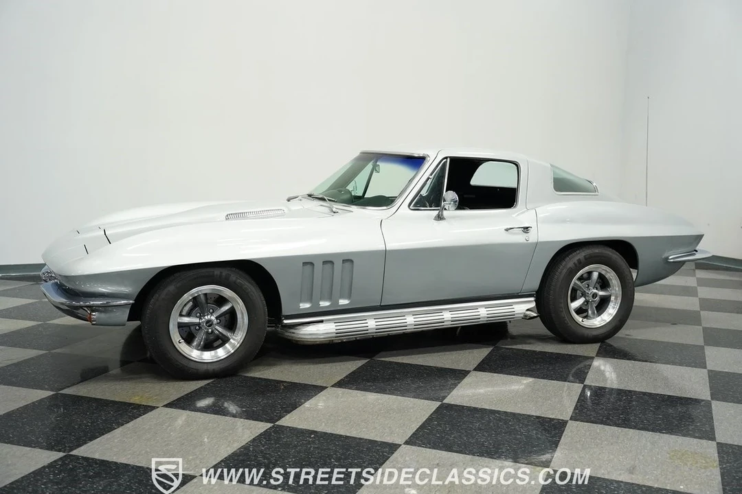 1966 Chevrolet Corvette C2 - Image 7 of 12