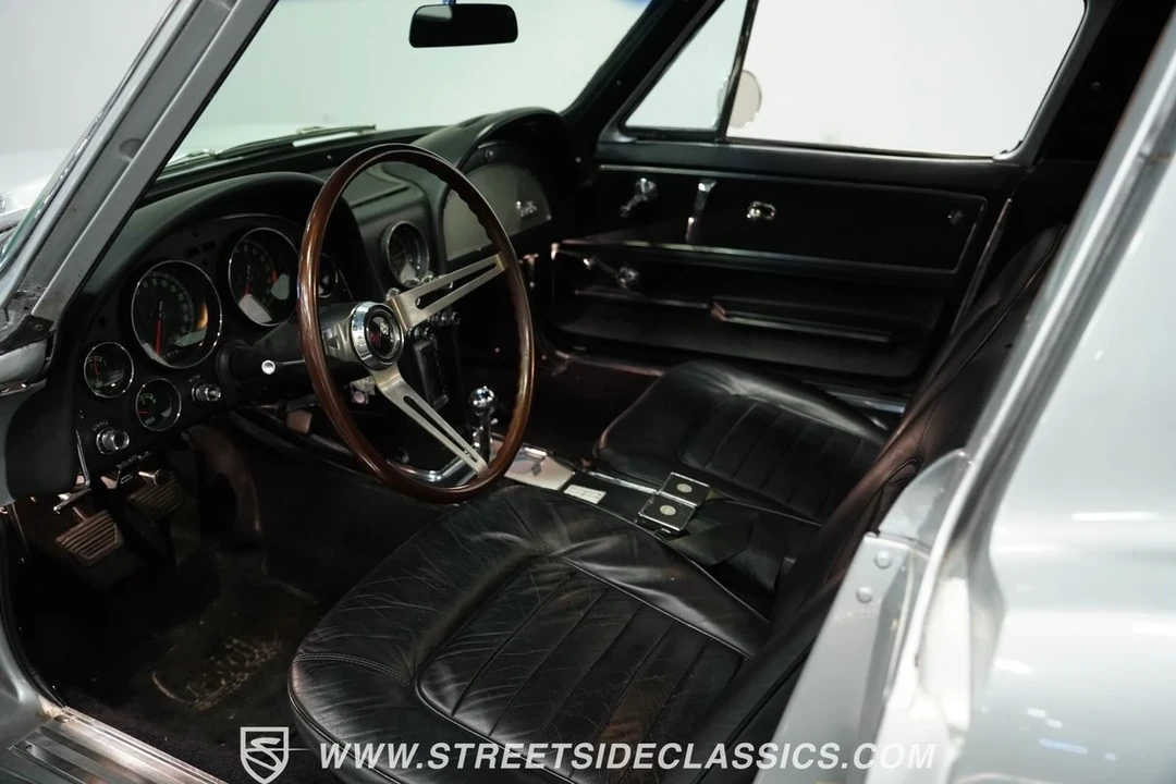 1966 Chevrolet Corvette C2 - Image 5 of 12