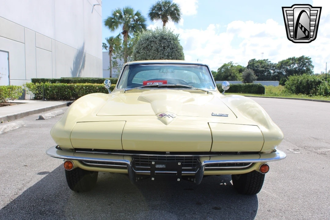 1966 Chevrolet Corvette C2 - Image 3 of 21