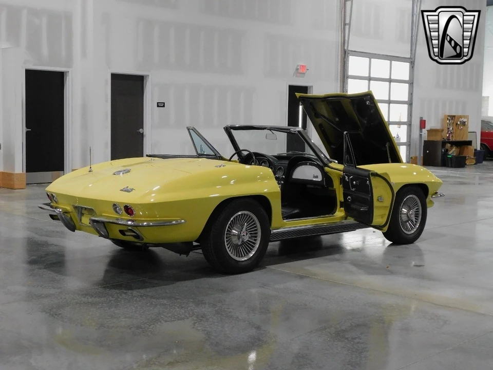 1966 Chevrolet Corvette C2 - Image 21 of 21
